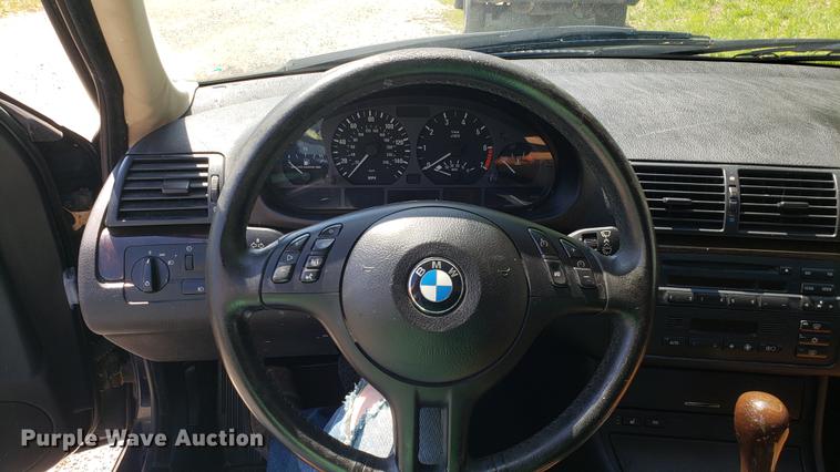 image for item EN9955 2002 BMW 325i