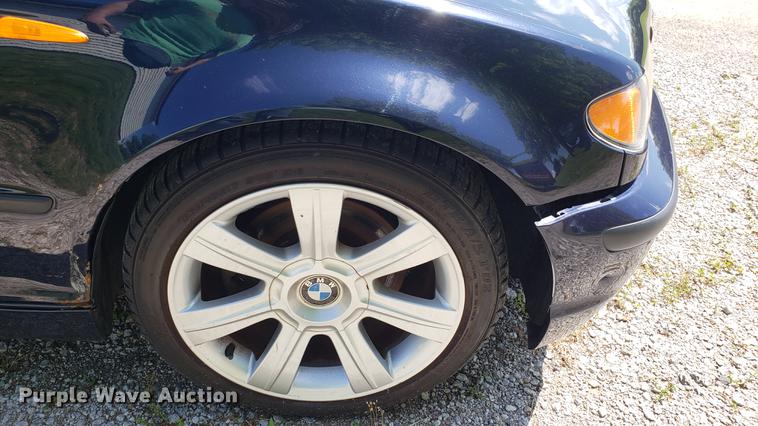 image for item EN9955 2002 BMW 325i