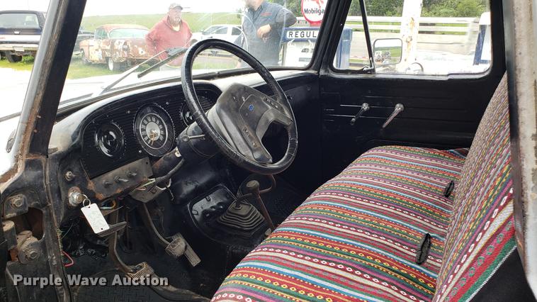 image for item EN9994 1965 Ford F100 pickup truck