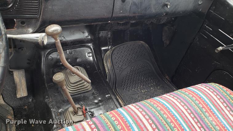 image for item EN9994 1965 Ford F100 pickup truck