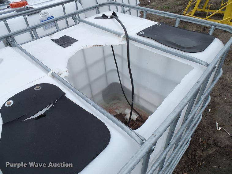 image for item EO9811 (6) Schutz poly tanks