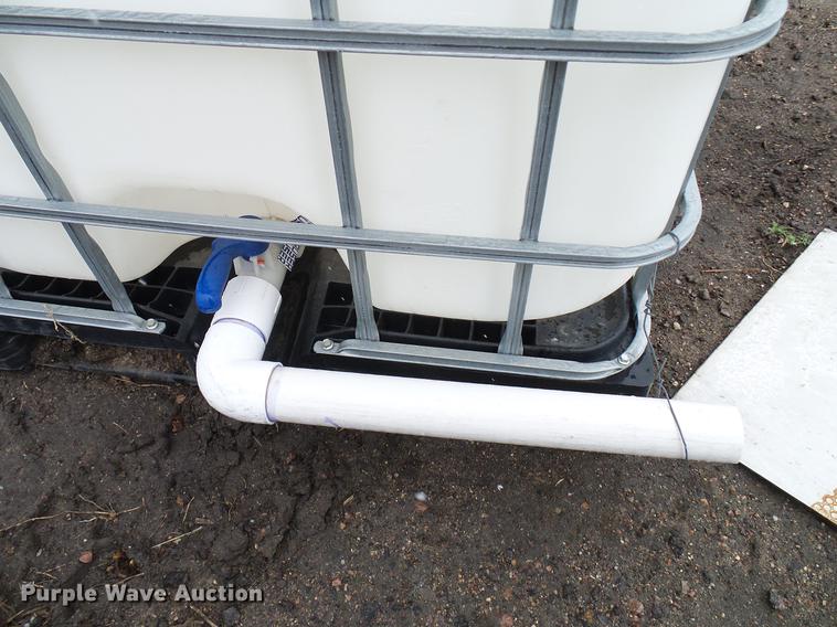 image for item EO9811 (6) Schutz poly tanks