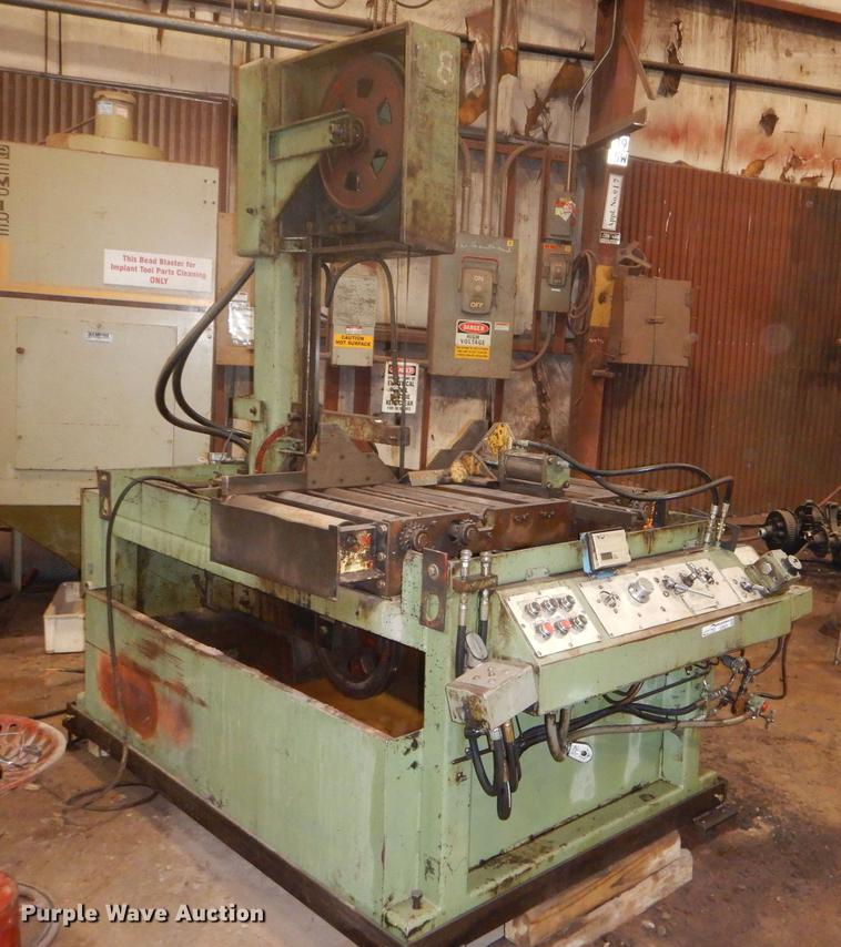 image for item EZ9970 Do All bandsaw