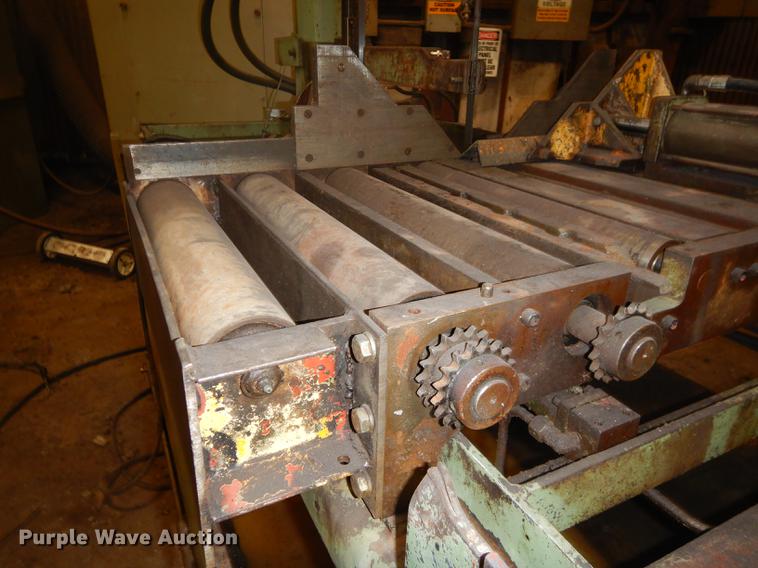 image for item EZ9970 Do All bandsaw