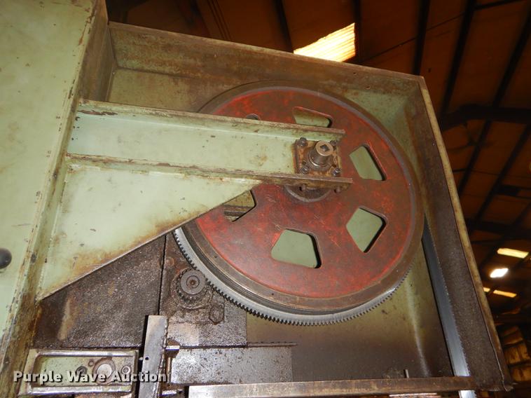 image for item EZ9970 Do All bandsaw