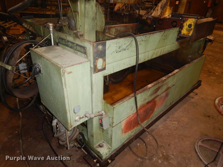 image for item EZ9970 Do All bandsaw