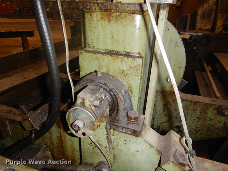 image for item EZ9970 Do All bandsaw