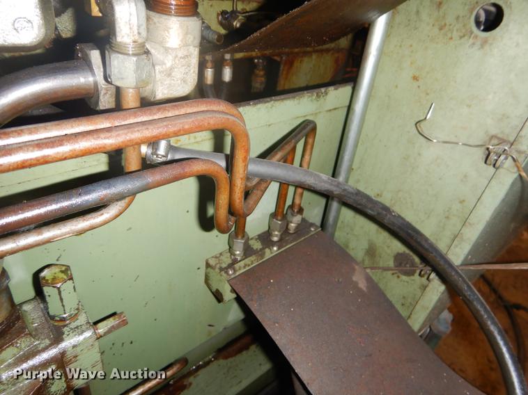 image for item EZ9970 Do All bandsaw