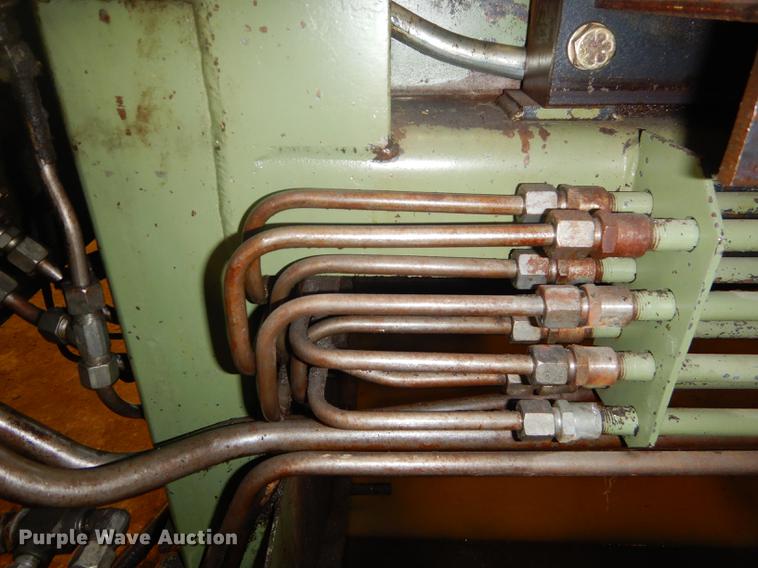 image for item EZ9970 Do All bandsaw