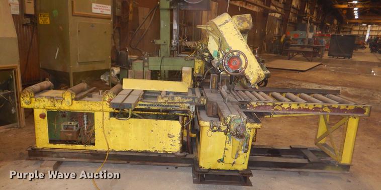 image for item EZ9971 Do All bandsaw