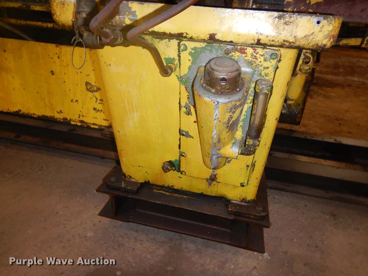 image for item EZ9971 Do All bandsaw