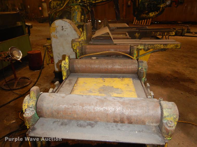 image for item EZ9971 Do All bandsaw