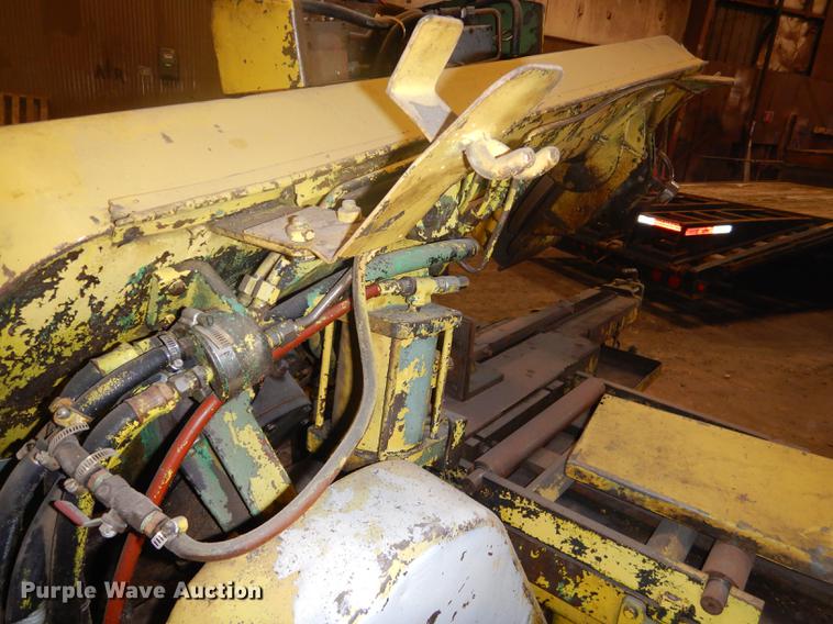 image for item EZ9971 Do All bandsaw