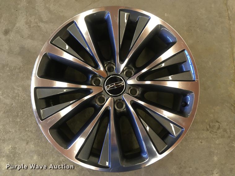 image for item FE9751 (4) 20" wheels