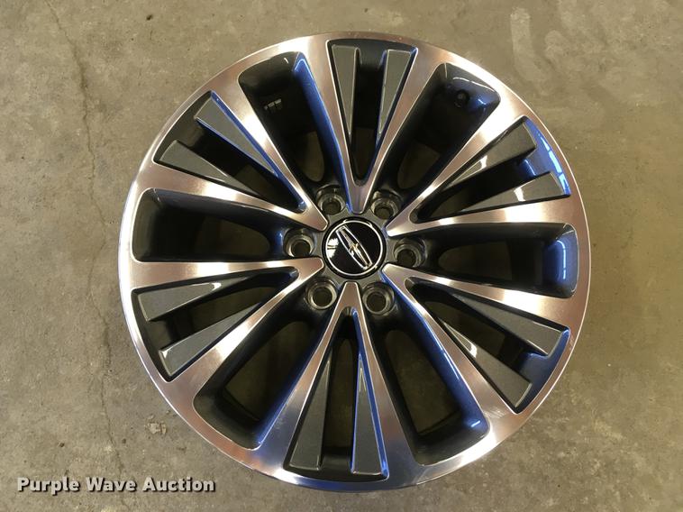 image for item FE9751 (4) 20" wheels