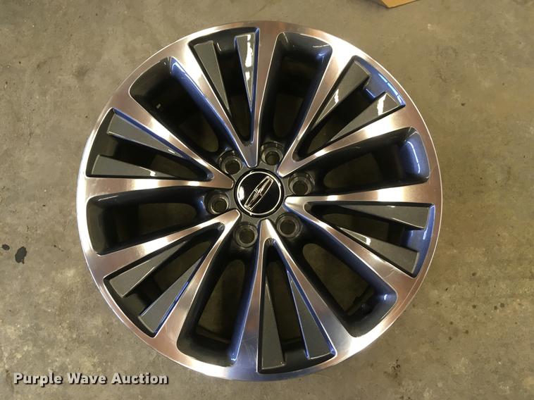 image for item FE9751 (4) 20" wheels