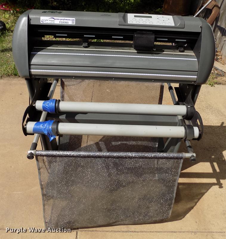 image for item FG9365 Vinyl Express JII-61 cutting plotter