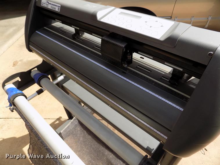 image for item FG9365 Vinyl Express JII-61 cutting plotter