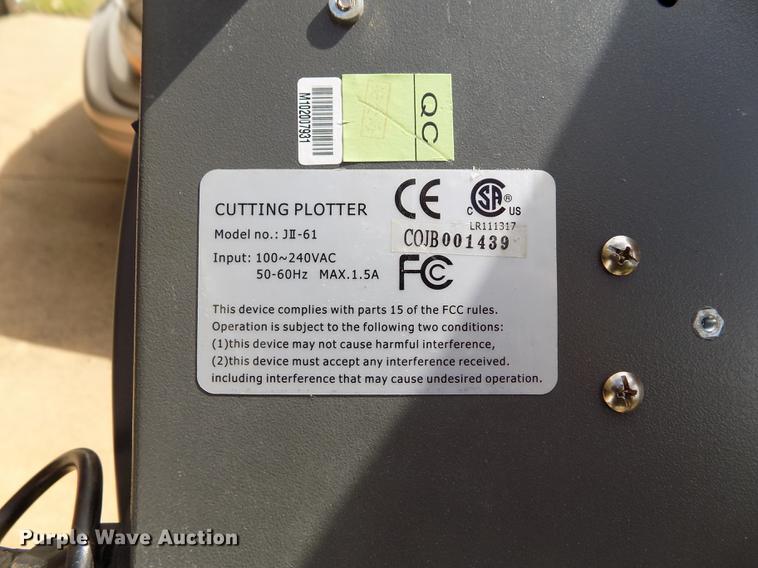 image for item FG9365 Vinyl Express JII-61 cutting plotter