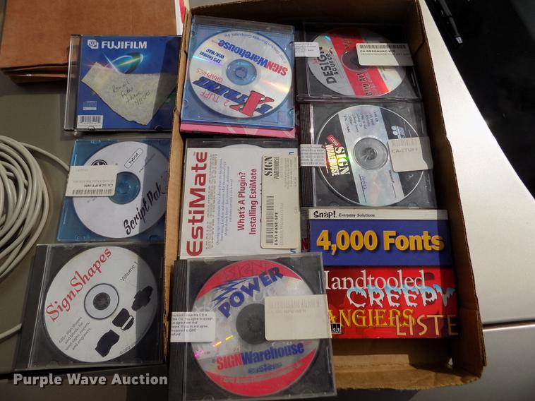 image for item FG9365 Vinyl Express JII-61 cutting plotter