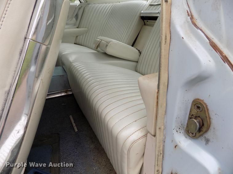 image for item FG9412 1965 Ford Thunderbird