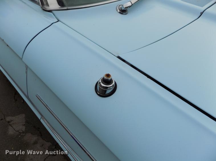 image for item FG9412 1965 Ford Thunderbird