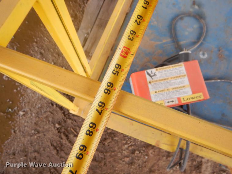 image for item FH9274 Hydraulic lift