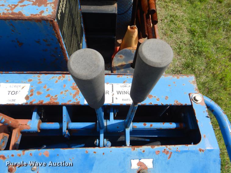 image for item FH9416 2006 International 7400 digger derrick truck