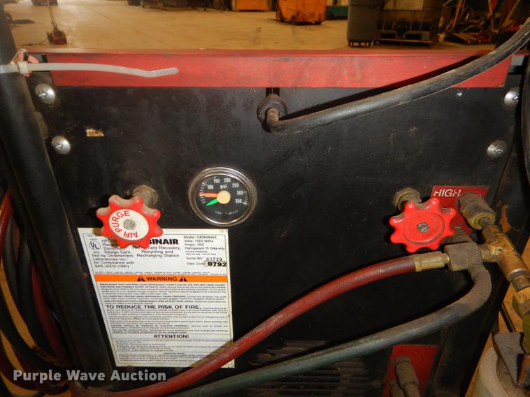image for item FH9424 Robin Air recovery, recycle, and charging station