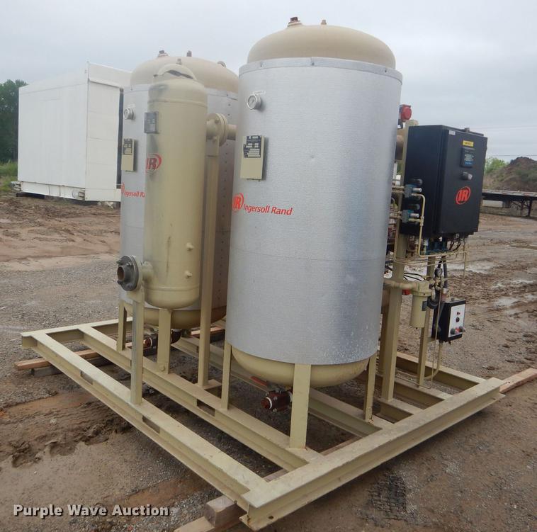 image for item FH9425 Ingersoll Rand compressor and dryer