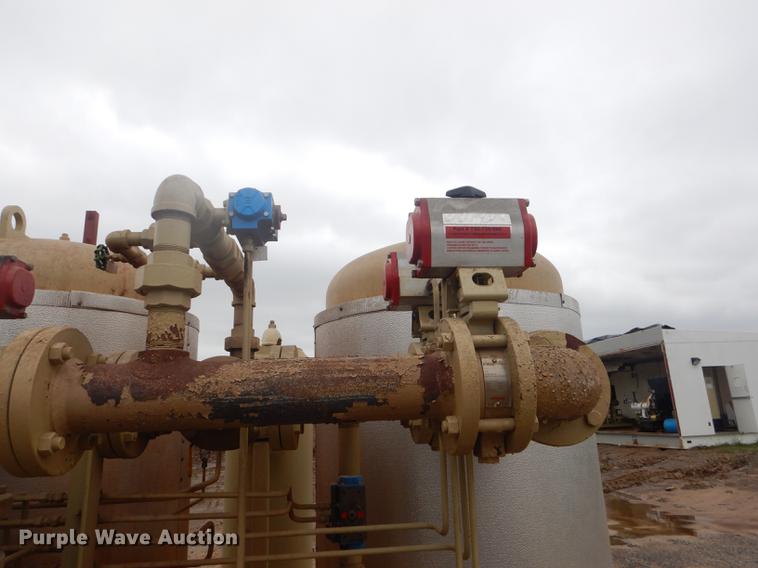 image for item FH9425 Ingersoll Rand compressor and dryer