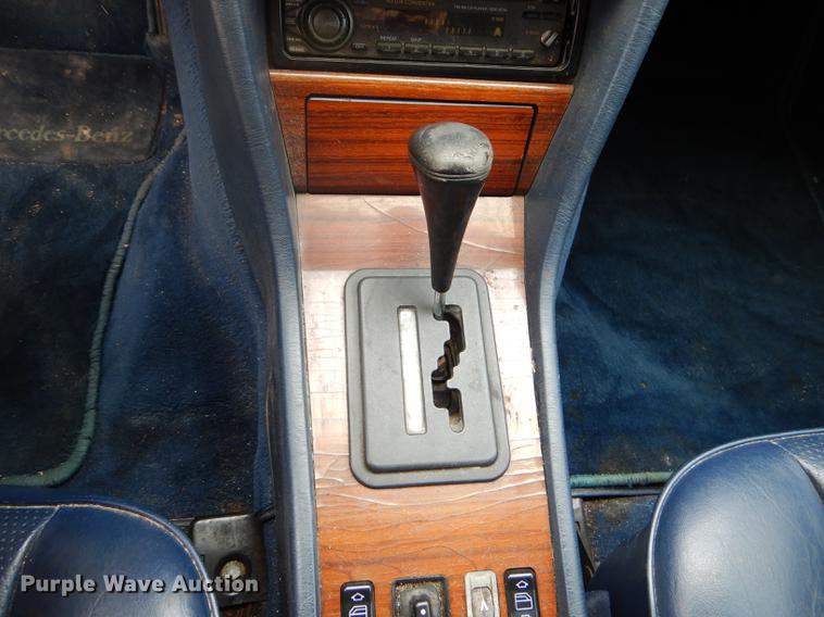 image for item FH9428 1992 Mercedes Benz 300TE