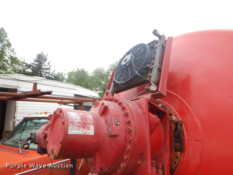 image for item FH9432 McNeilus ready mix drum