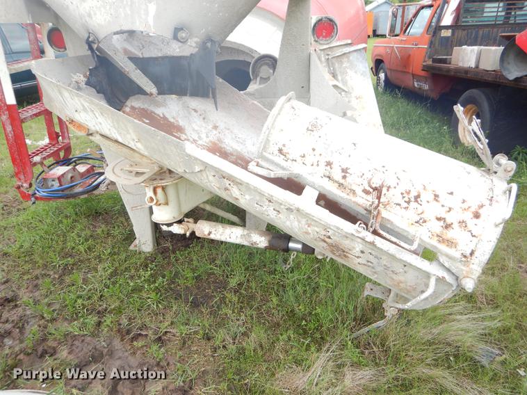 image for item FH9432 McNeilus ready mix drum