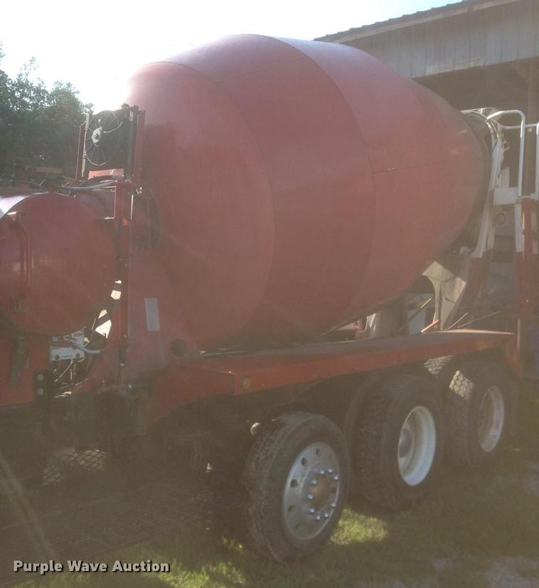 image for item FH9432 McNeilus ready mix drum