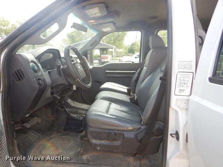 image for item FH9434 2012 Ford F550 XL Crew Cab flatbed truck