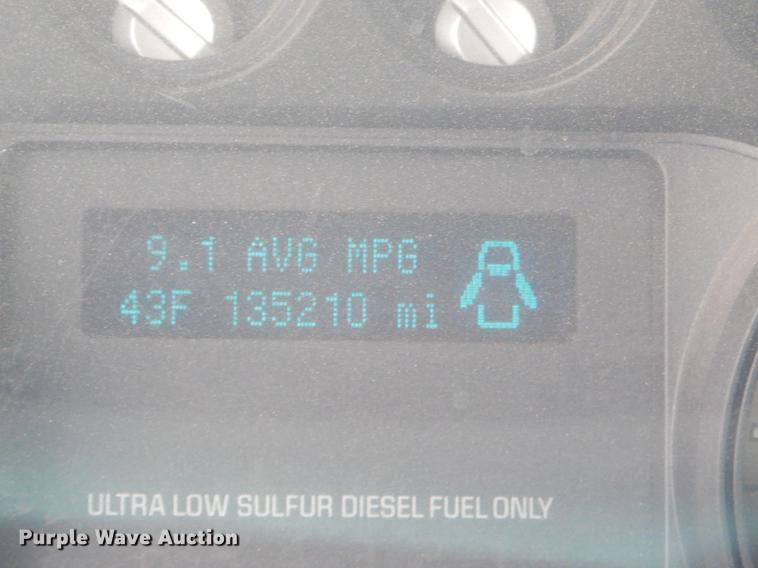 image for item FH9434 2012 Ford F550 XL Crew Cab flatbed truck