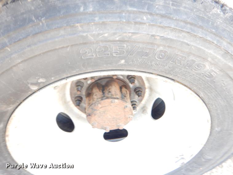 image for item FH9435 2008 Ford F450 Super Duty XL Crew Cab flatbed truck