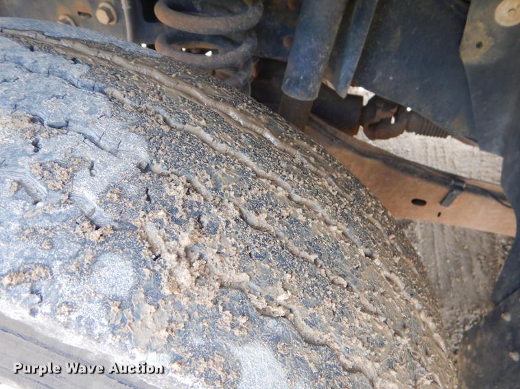 image for item FH9435 2008 Ford F450 Super Duty XL Crew Cab flatbed truck