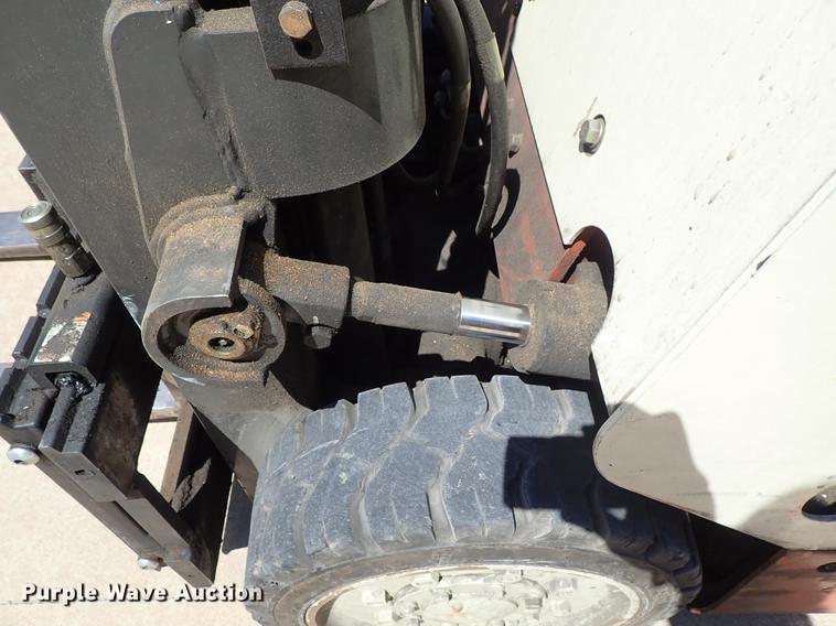 image for item FH9769 Nissan CWD02125S forklift