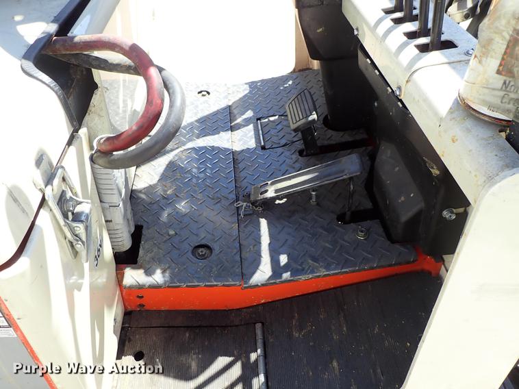 image for item FH9769 Nissan CWD02125S forklift