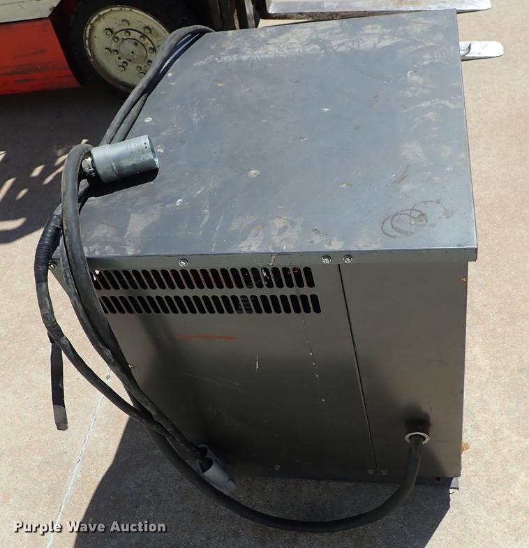 image for item FH9769 Nissan CWD02125S forklift