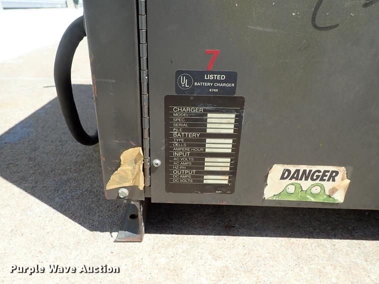 image for item FH9769 Nissan CWD02125S forklift