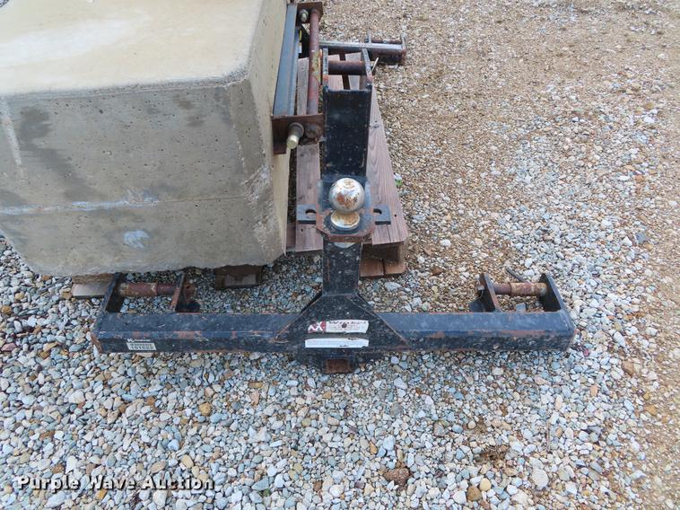 image for item FJ9041 (2) three point hitch adapters