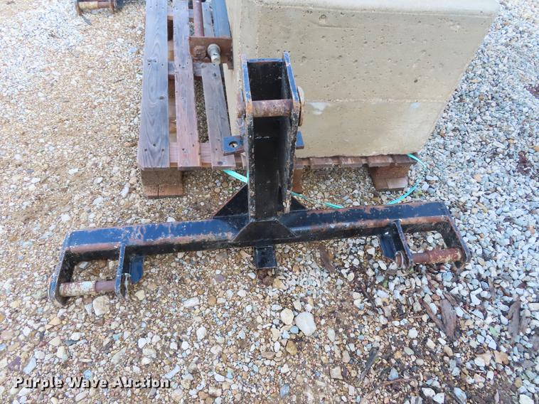 image for item FJ9041 (2) three point hitch adapters