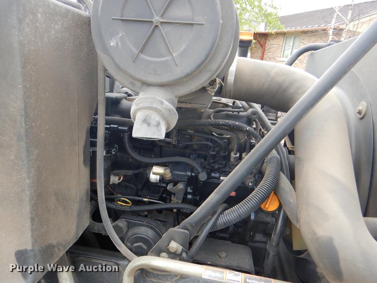 image for item FK9241 2003 John Deere 1600 lawn mower