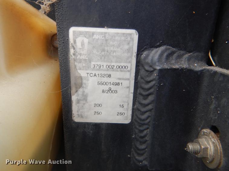 image for item FK9241 2003 John Deere 1600 lawn mower