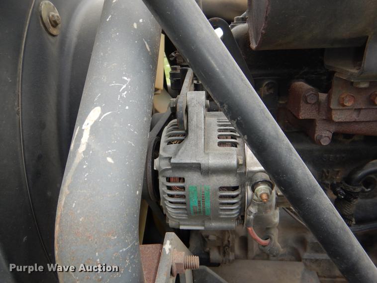 image for item FK9241 2003 John Deere 1600 lawn mower