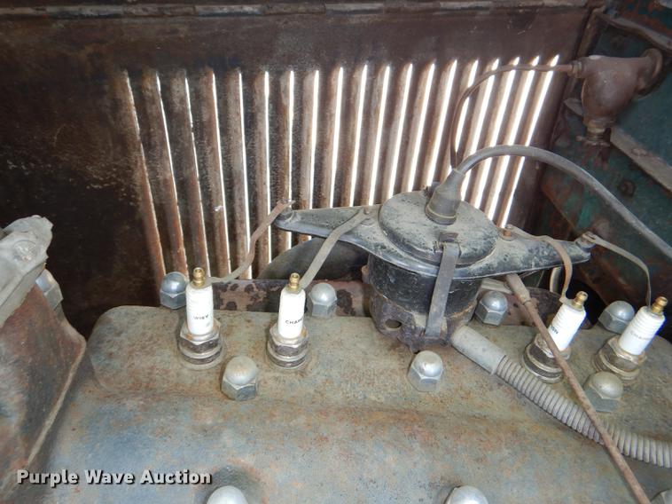 image for item FK9243 1928 Ford A Leatherback four door sedan