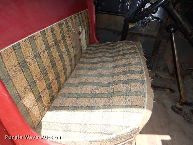 image for item FK9243 1928 Ford A Leatherback four door sedan